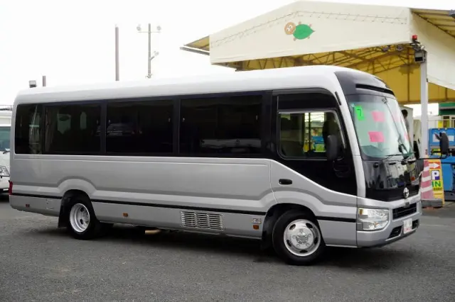 トヨタ コースター 2KG-GDB70(2WD)の写真6