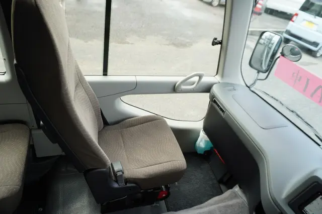 トヨタ コースター 2KG-GDB70(2WD)の写真29