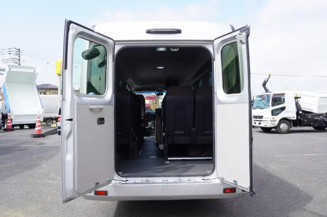 トヨタ コースター 2KG-GDB70(2WD)の写真39