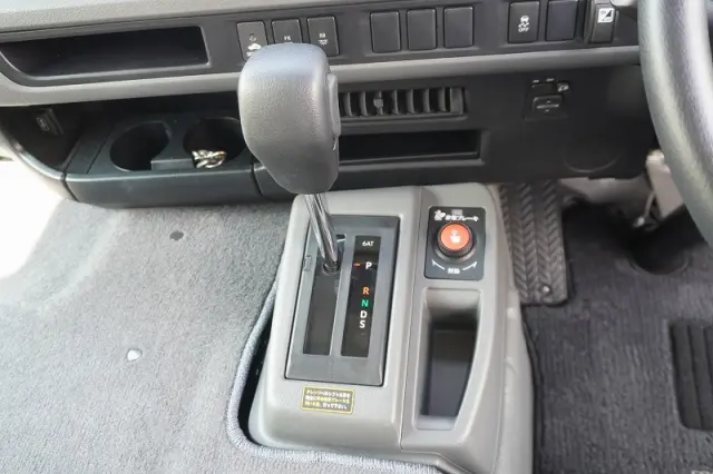 トヨタ コースター 2KG-GDB70(2WD)の写真42