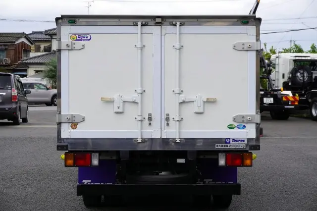 いすゞ エルフ 2RG-NJR88AN(2WD)の写真4