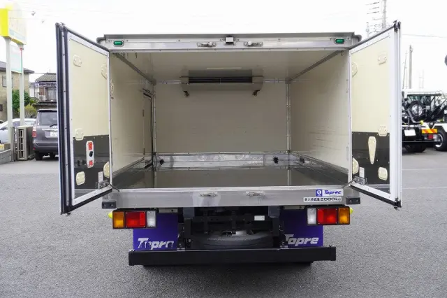 いすゞ エルフ 2RG-NJR88AN(2WD)の写真24