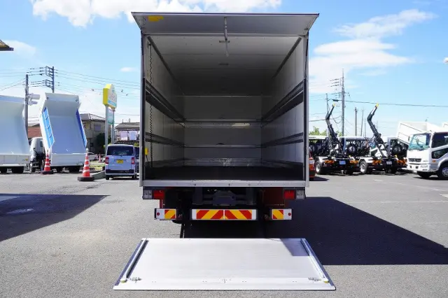 日野 レンジャー 2KG-FC2ABA(2WD)の写真19