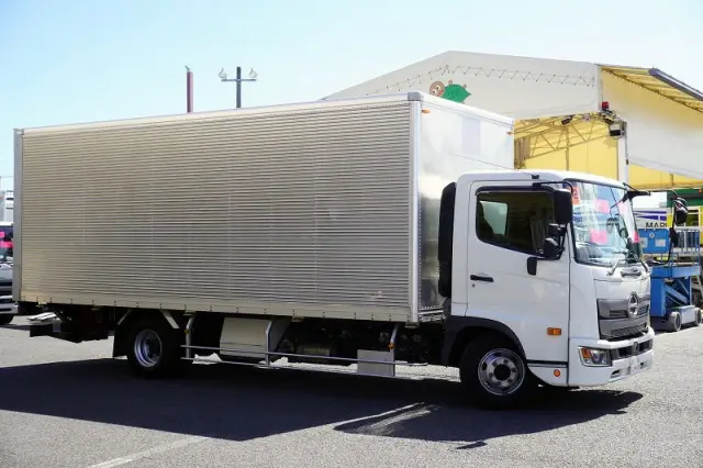 日野 レンジャー 2KG-FC2ABA(2WD)の写真6