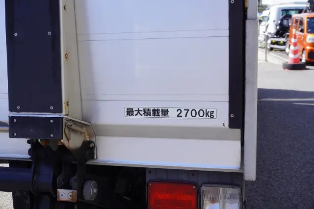 日野 レンジャー 2KG-FC2ABA(2WD)の写真30