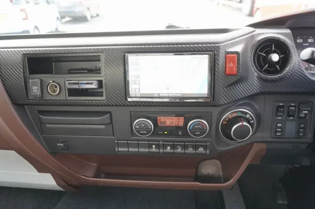 日野 レンジャー 2KG-FC2ABA(2WD)の写真35
