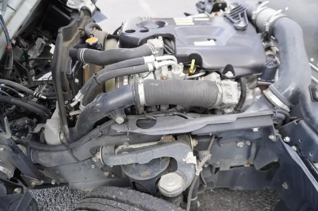 いすゞ エルフ TPG-NMR85AN(2WD)の写真14