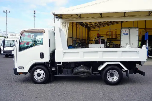 いすゞ エルフ TKG-NPR85YN(2WD)の写真3