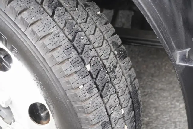 いすゞ エルフ TKG-NPR85YN(2WD)の写真10