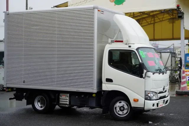 トヨタ ダイナ 2RG-XZC605(2WD)の写真6