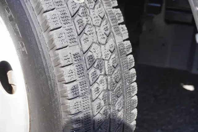 いすゞ エルフ TRG-NPR85AN(2WD)の写真10
