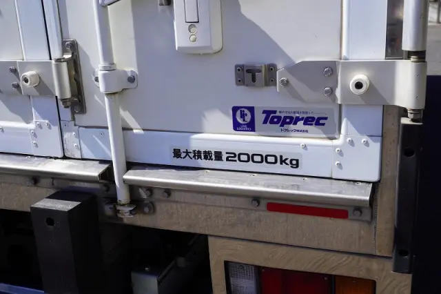 いすゞ エルフ TRG-NPR85AN(2WD)の写真31