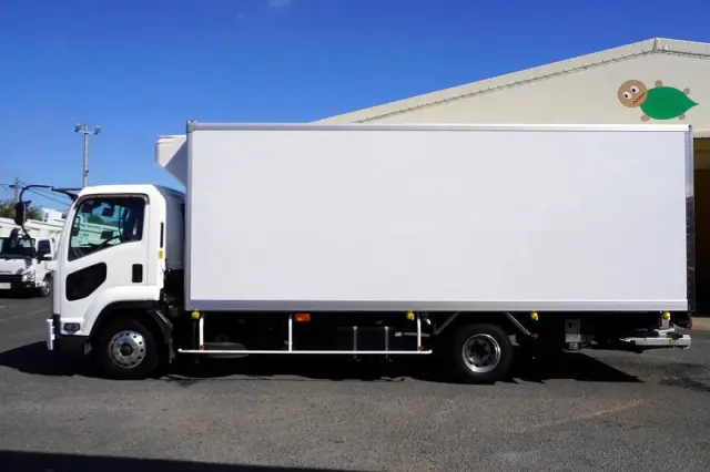 いすゞ フォワード 2PG-FRR90S1(2WD)の写真3