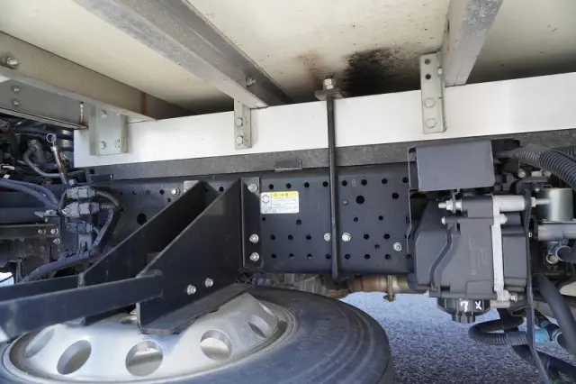 いすゞ フォワード 2PG-FRR90S1(2WD)の写真13