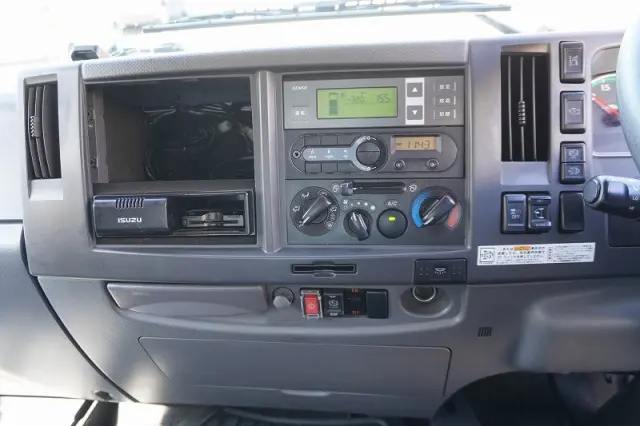 いすゞ フォワード 2PG-FRR90S1(2WD)の写真37