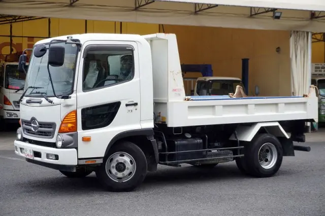 日野 レンジャー SDG-FC9JCAP(2WD)の写真1