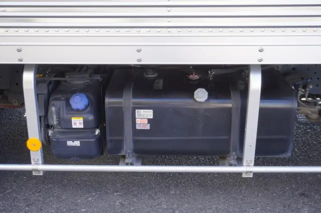 いすゞ エルフ 2RG-NPR88AN(2WD)の写真32
