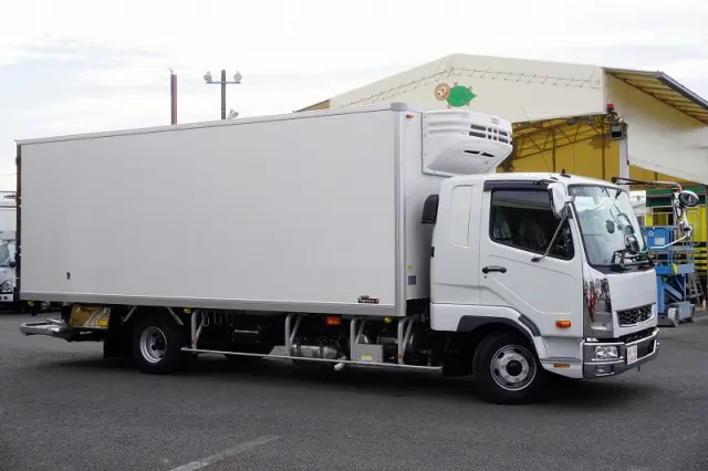 三菱 ファイター 2KG-FK65F(2WD)の写真6