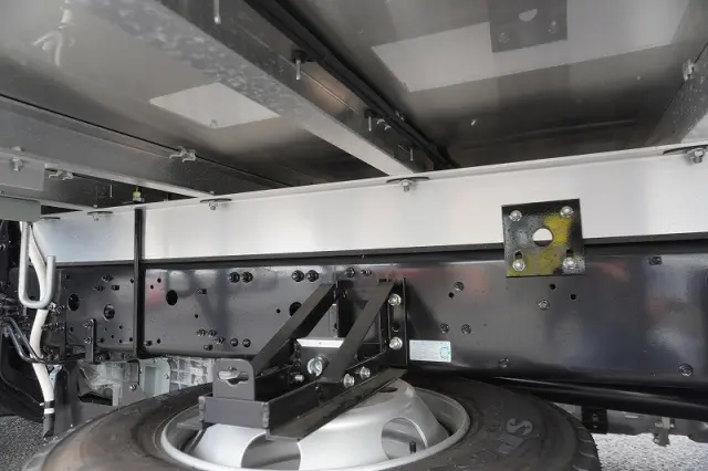 三菱 ファイター 2KG-FK65F(2WD)の写真13