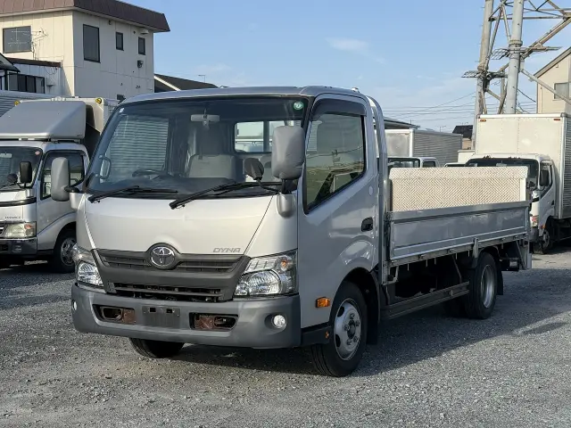 トヨタ ダイナ TKG-XZC710(2WD)の写真1