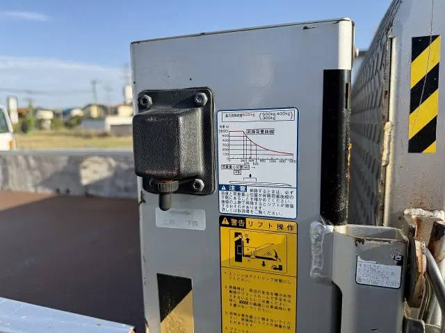 トヨタ ダイナ TKG-XZC710(2WD)の写真8