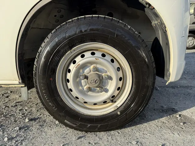 トヨタ ライトエーストラック DBF-S412U(4WD)の写真10