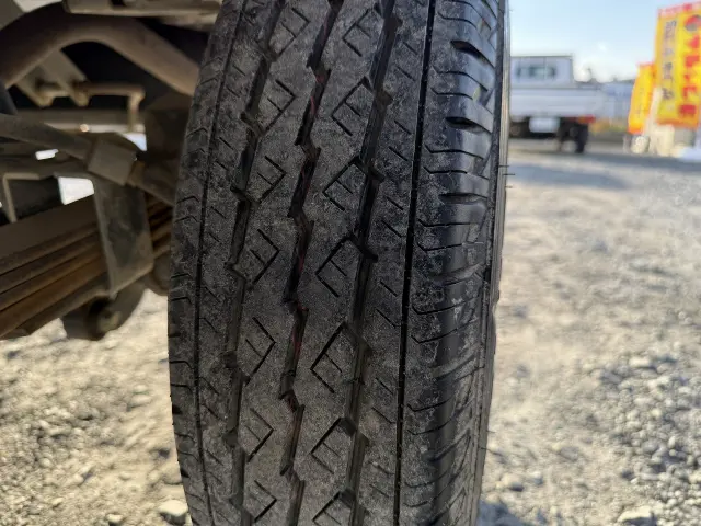 トヨタ ライトエーストラック DBF-S412U(4WD)の写真32