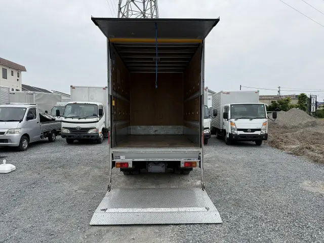 トヨタ ダイナ TPG-XZU605(2WD)の写真5
