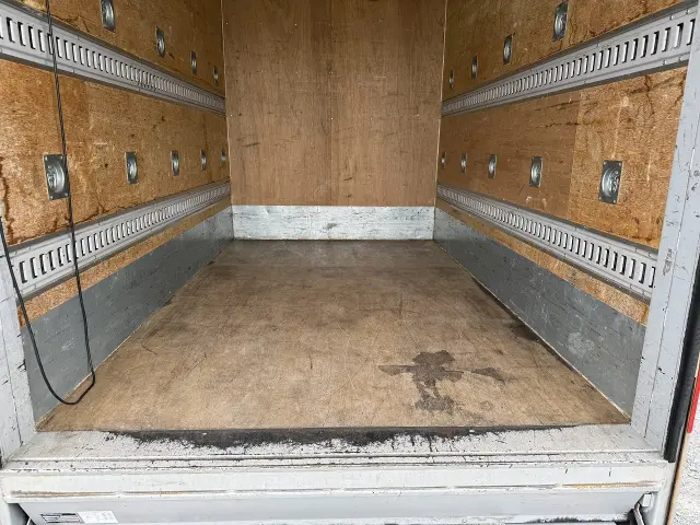 トヨタ ダイナ TPG-XZU605(2WD)の写真7