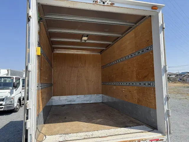 日野 デュトロ 2RG-XZC605M(2WD)の写真12