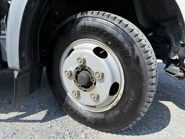 日野 デュトロ 2RG-XZC605M(2WD)の写真33