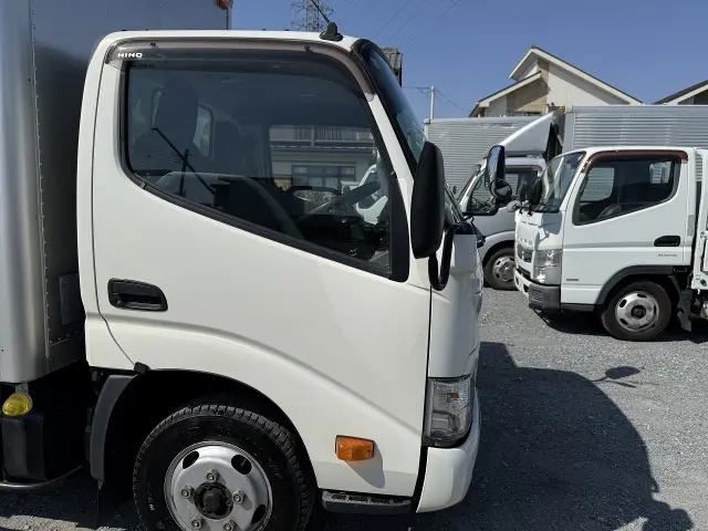 日野 デュトロ 2RG-XZC605M(2WD)の写真47