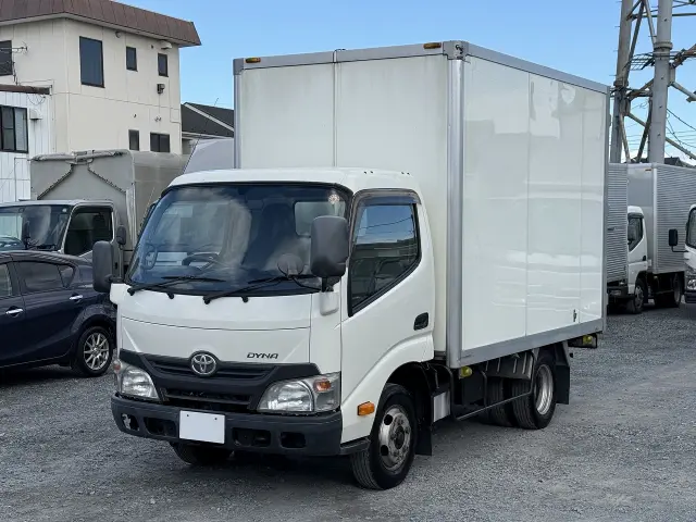 トヨタ ダイナ TKG-XZC605(2WD)の写真2
