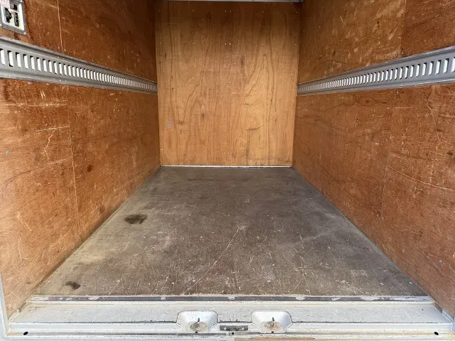 トヨタ ダイナ TKG-XZC605(2WD)の写真10