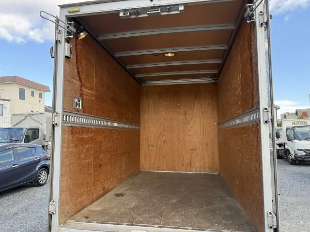 トヨタ ダイナ TKG-XZC605(2WD)の写真11