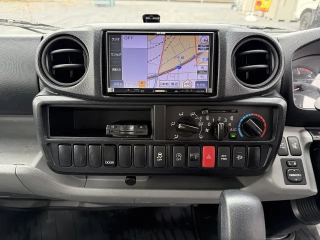 トヨタ ダイナ TKG-XZC605(2WD)の写真17