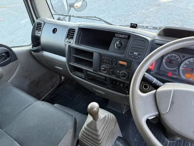 日産 アトラス TKG-SZ5F24(4WD)の写真37