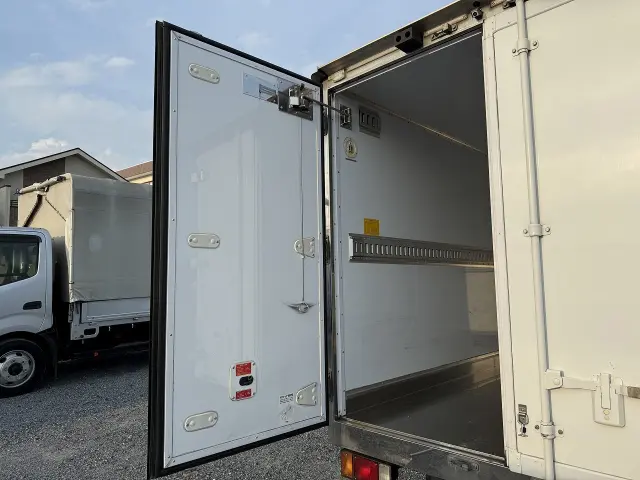 いすゞ エルフ 2RG-NLR88AN(2WD)の写真29