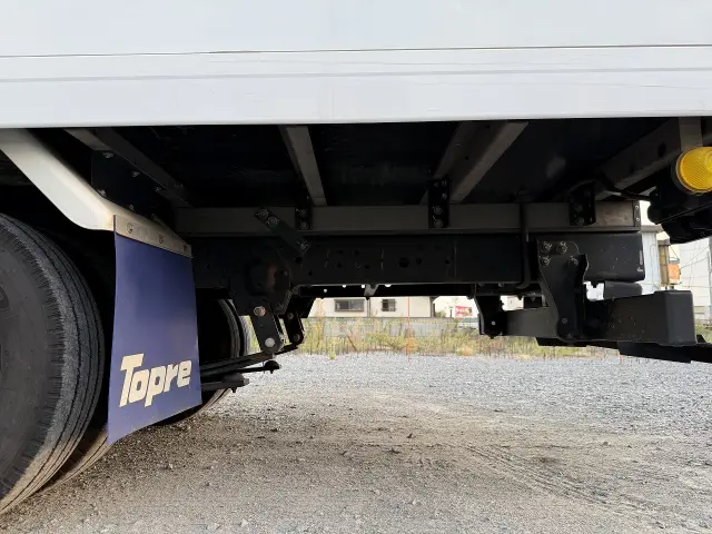 いすゞ エルフ 2RG-NLR88AN(2WD)の写真37