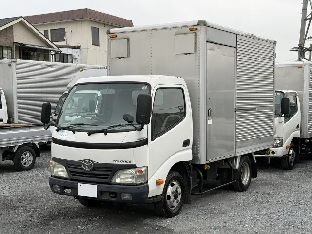 トヨタ トヨエース BDG-XZU308(2WD)の写真1
