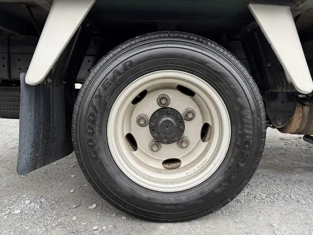 トヨタ トヨエース BDG-XZU308(2WD)の写真13