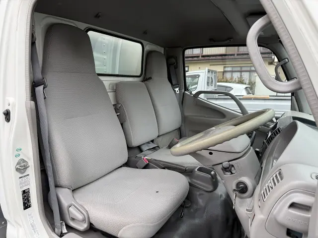 トヨタ トヨエース BDG-XZU308(2WD)の写真34