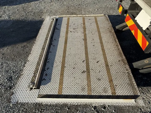 三菱 キャンター TKG-FEB50(2WD)の写真23