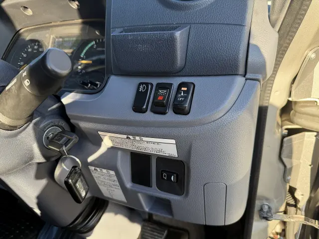 三菱 キャンター TKG-FEB50(2WD)の写真36