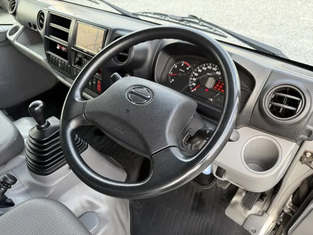 日野 デュトロ TDG-XZU732M(2WD)の写真15