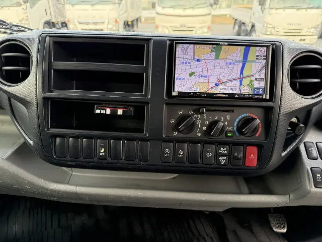 日野 デュトロ TDG-XZU732M(2WD)の写真16