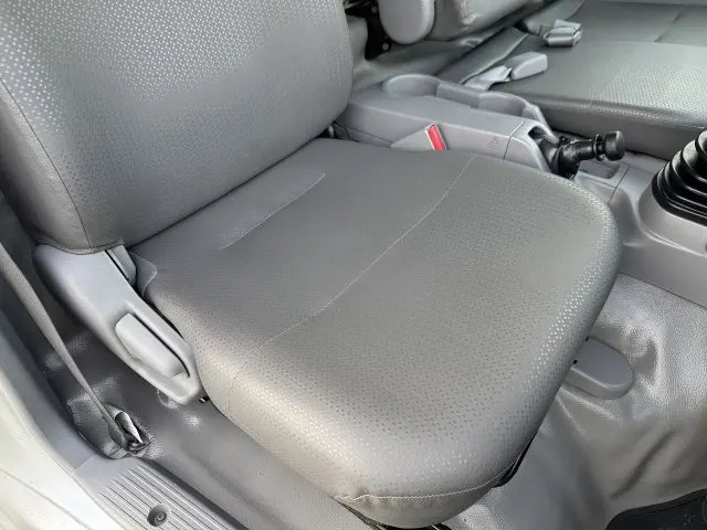 日野 デュトロ TDG-XZU732M(2WD)の写真39