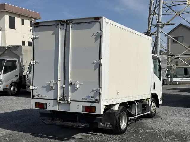 いすゞ エルフ TRG-NLR85N(2WD)の写真4
