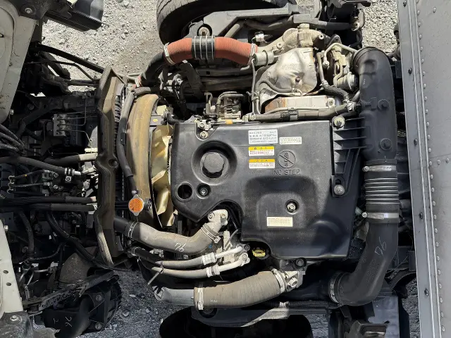 いすゞ エルフ TRG-NLR85N(2WD)の写真6