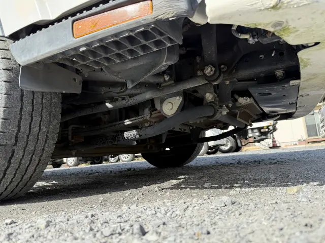 いすゞ エルフ TRG-NLR85N(2WD)の写真27